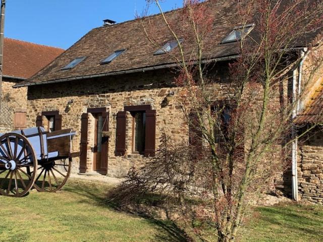 Vila La Petite Ecurie Saint-Yrieix-la-Perche Exteriér fotografie